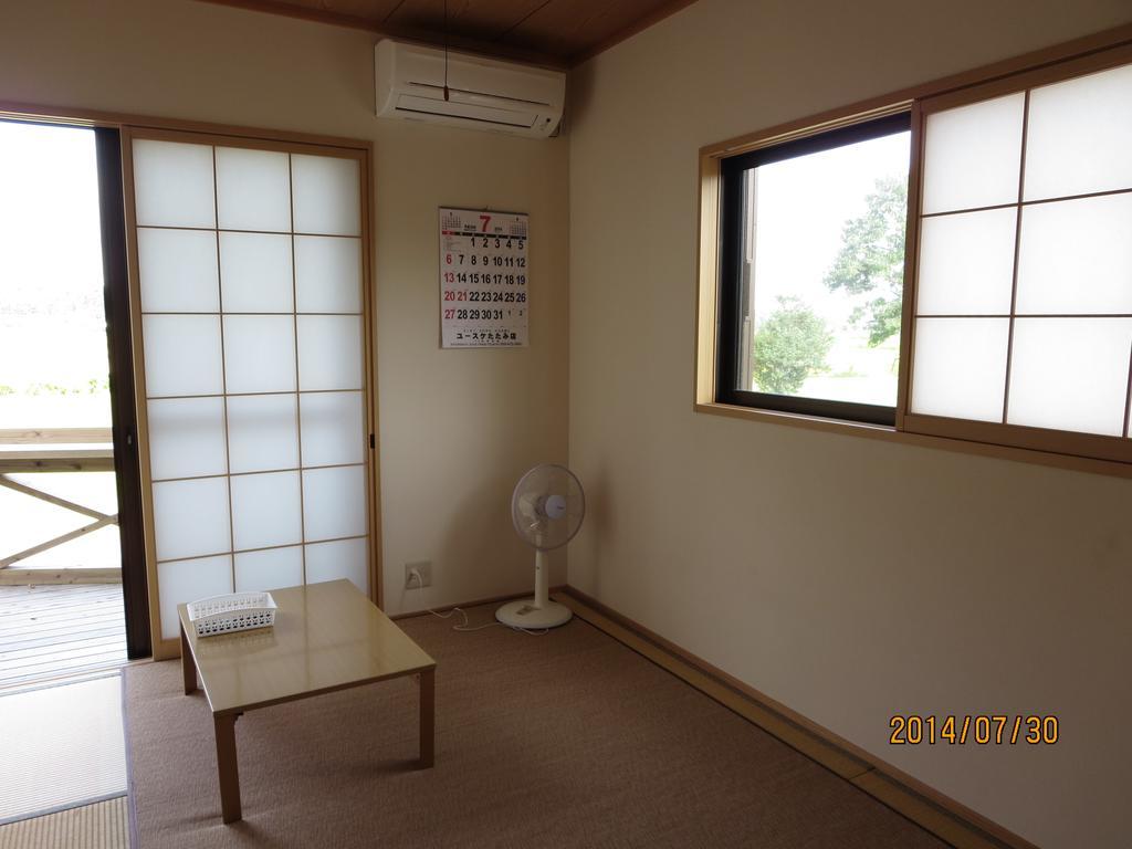 Guesthouse Suzukaze Shibushi Rum bild
