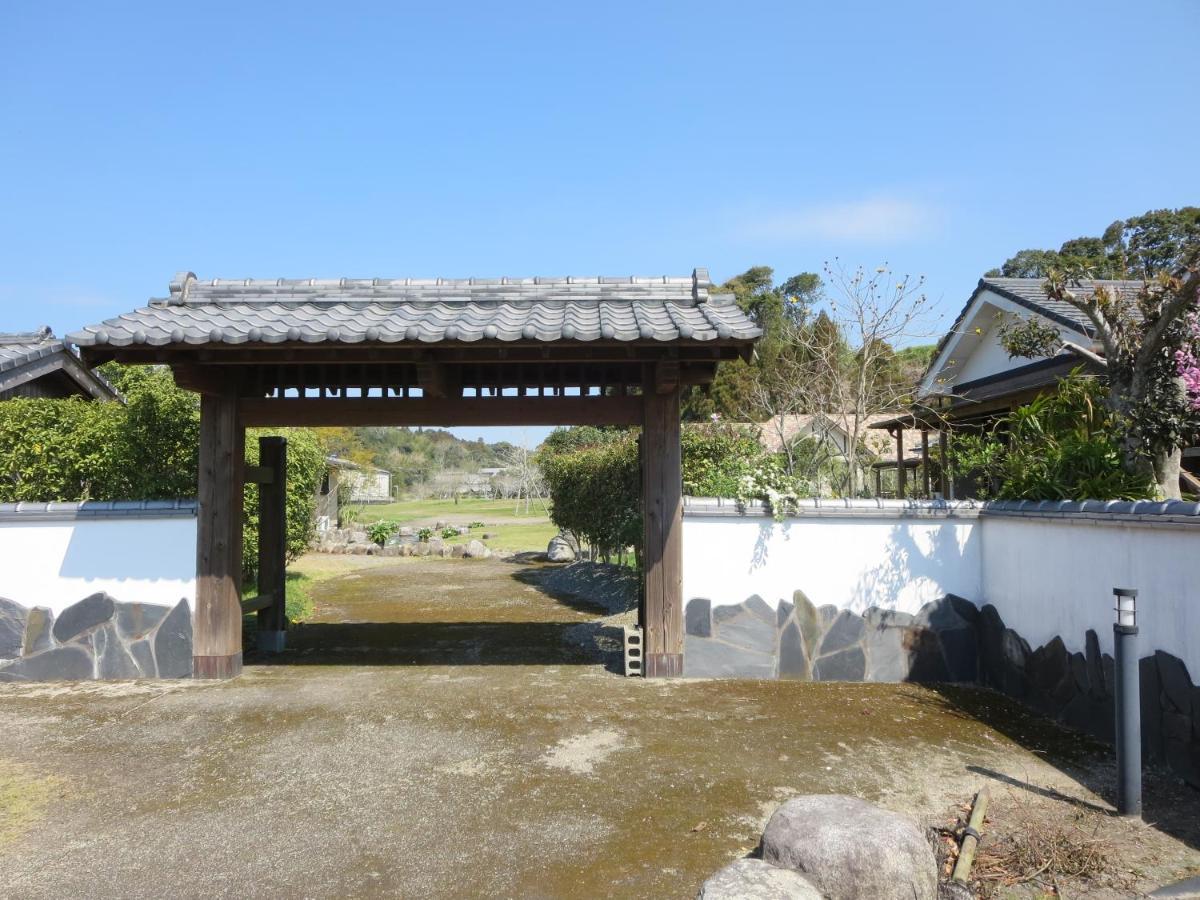Guesthouse Suzukaze Shibushi Exteriör bild